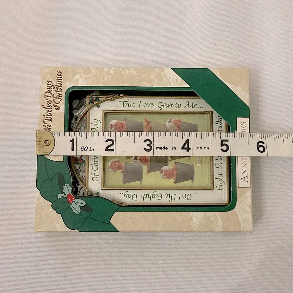⭐️ Vintage Anne Geddes On The Eighth Day Of Christmas Ornament